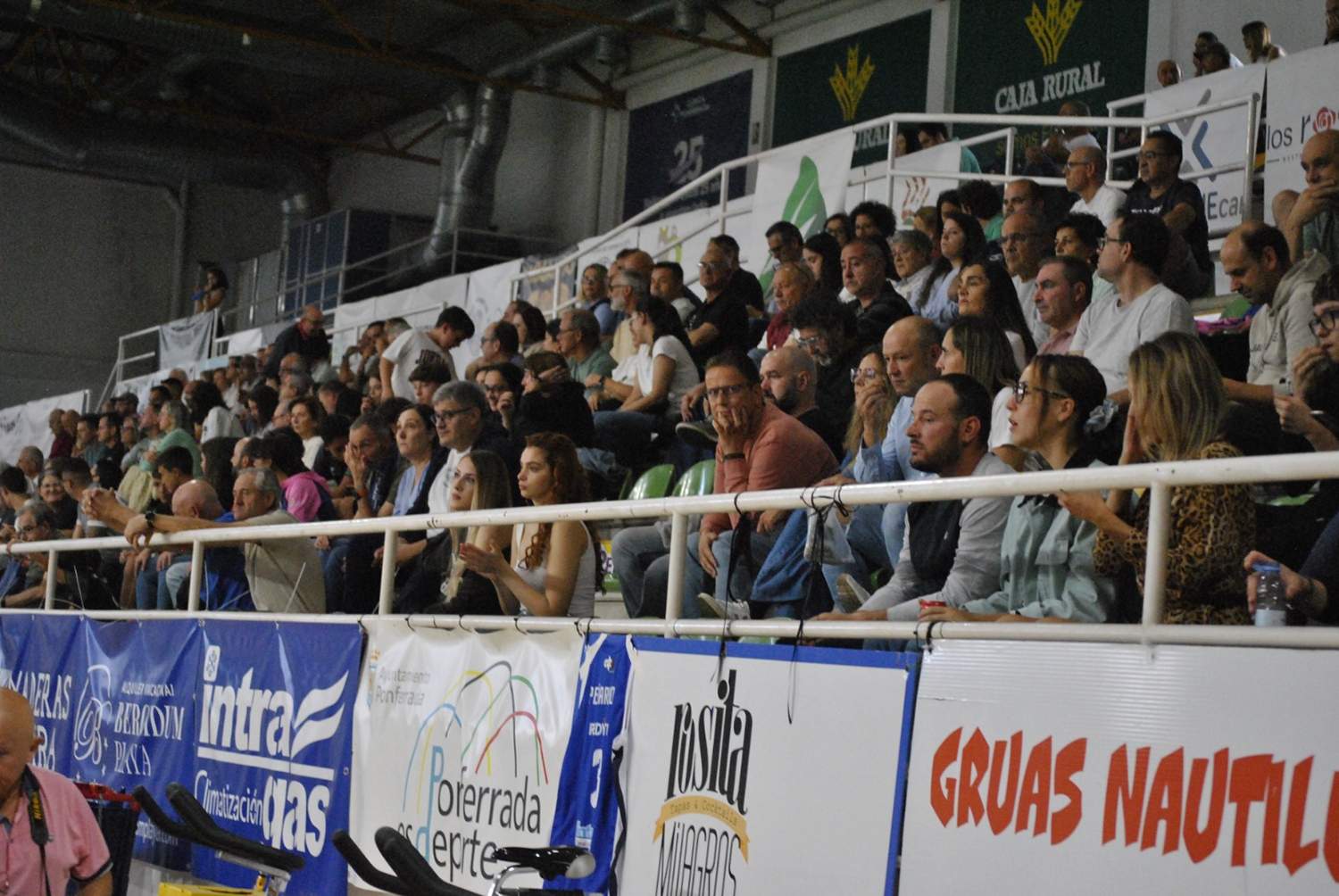 Afición del Clínica Ponferrada Afición del Clínica Ponferrada