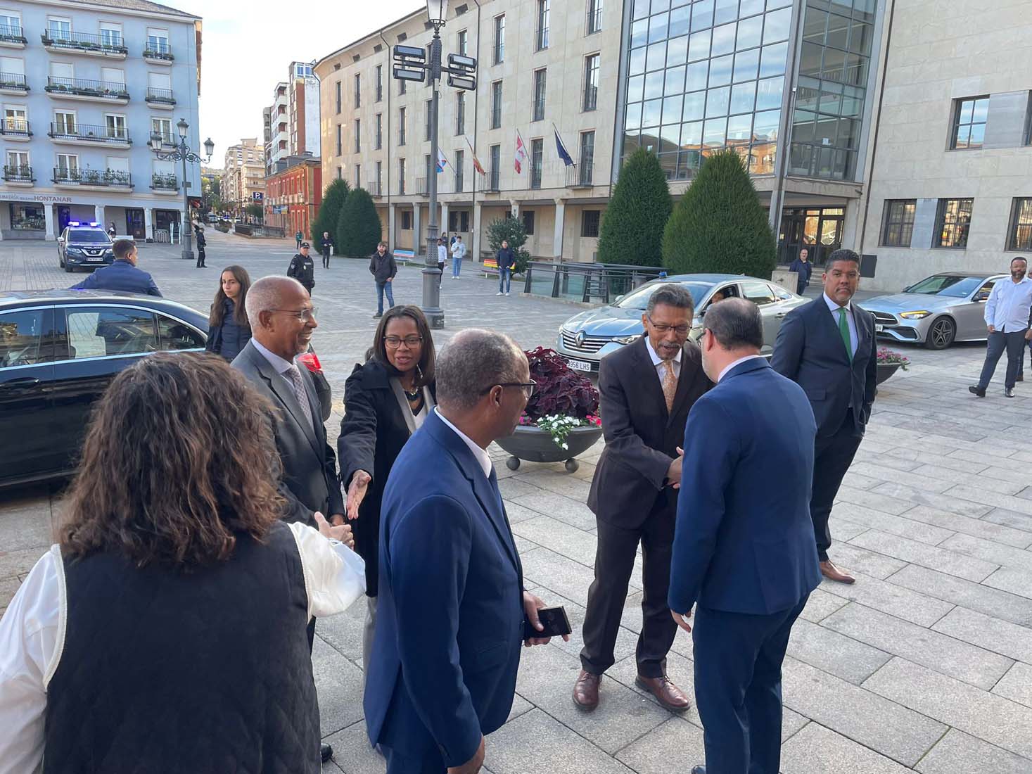 Ulisses Correia e Silva fue recibido en el Ayuntamiento de Ponferrada por el alcalde Marco Morala (3)