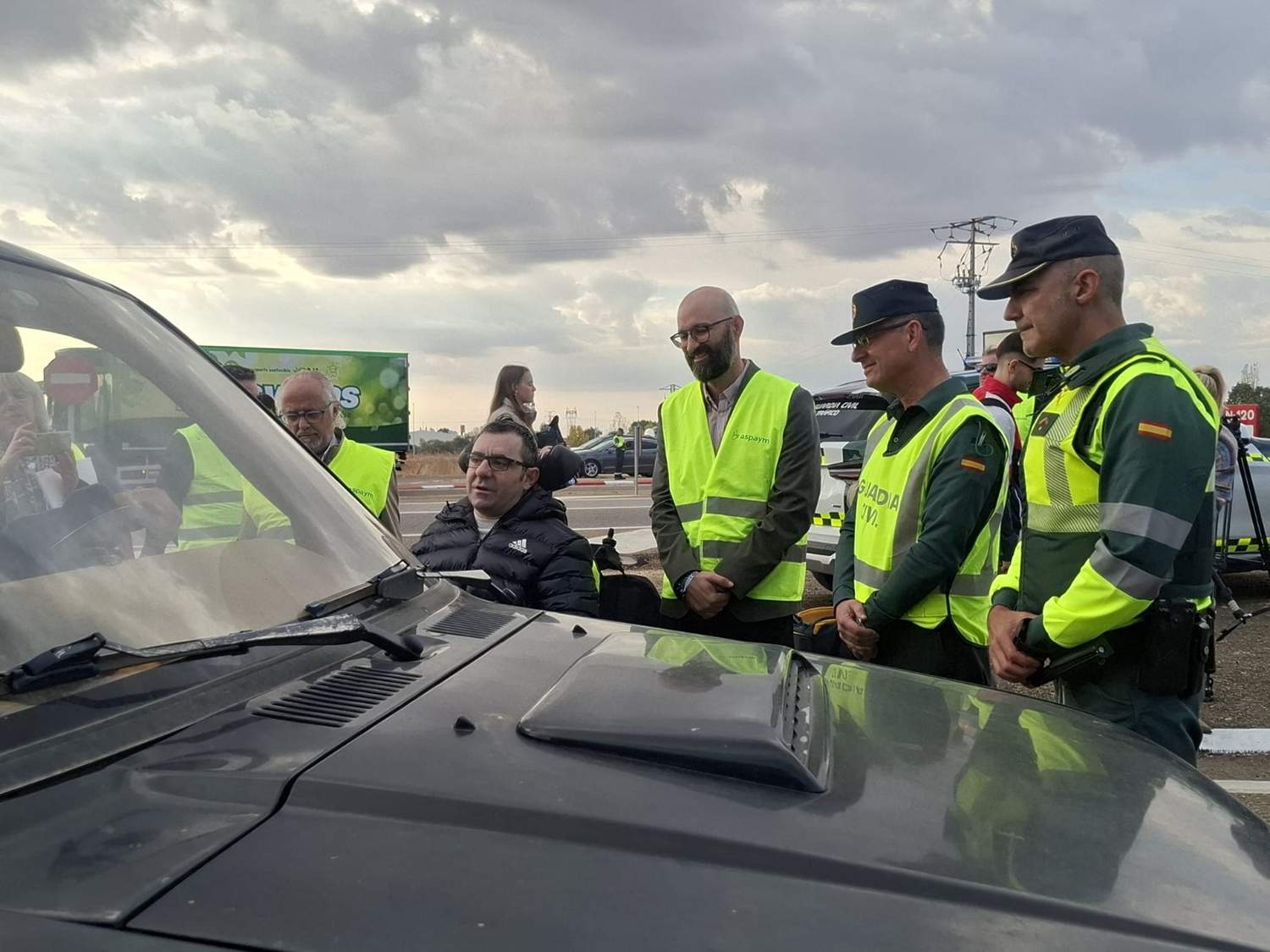 campaña vigilancia distracciones volante 2