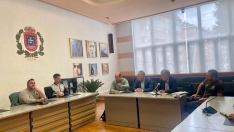 Cubrecontenedores, pastores eléctricos y trampas para reforzar la prevención del oso pardo en el Bierzo Alto y Laciana