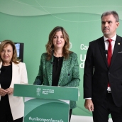 Inicio del curso en la Universidad. Vicerectora del Campus de Ponferrada, Pilar Marqués, rectora de la ULE, Nuria González, y  vicerector de actividad académica, Julio Abad