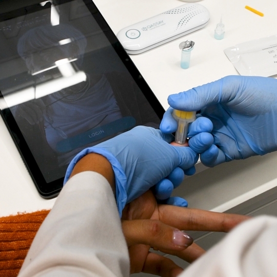 Prueba de Vitamina D3 K2 en Farmacia El Bierzo