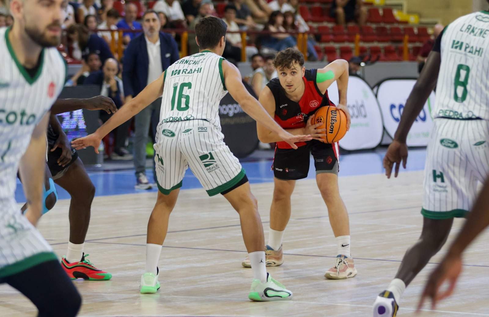 Coto Córdoba Clínica Ponferrada fotos @franperez70 (4) Coto Córdoba Clínica Ponferrada fotos @franperez70 (4)