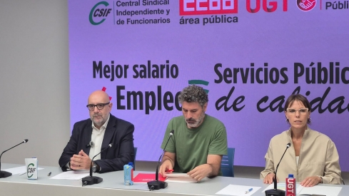 Reunión para exigir la subida salarial de los empleados públicos