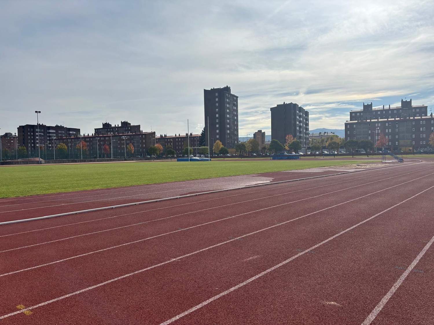 Pistas de atletismo del Colomán Trabado