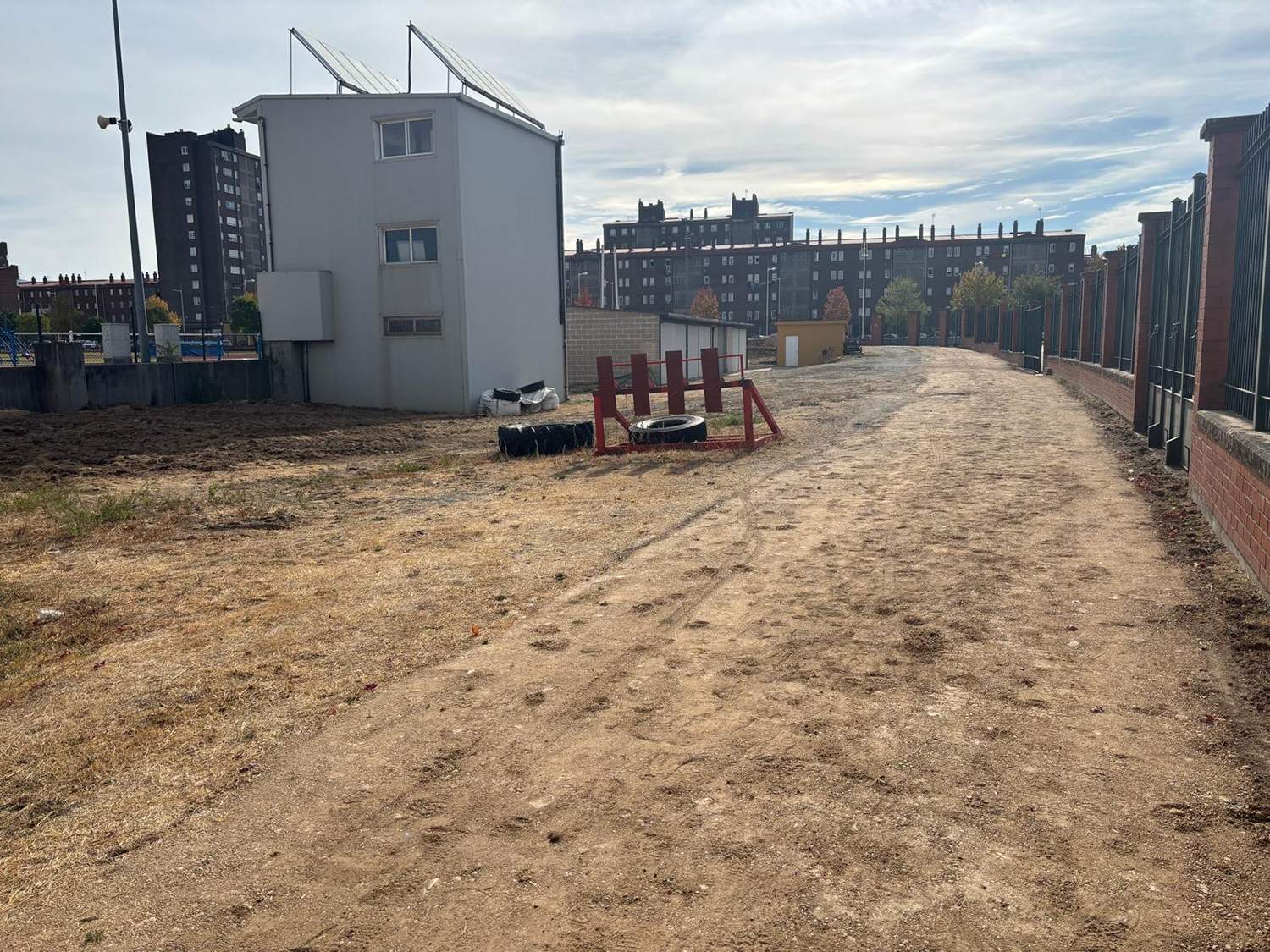Anillo de calentamiento en las pistas Colomán Trabado