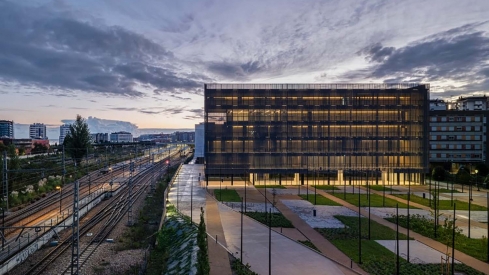 El berciano Víctor Rodríguez gana el Premio Asturias de Arquitectura 2025 por su diseño en la Comisaría de Gijón