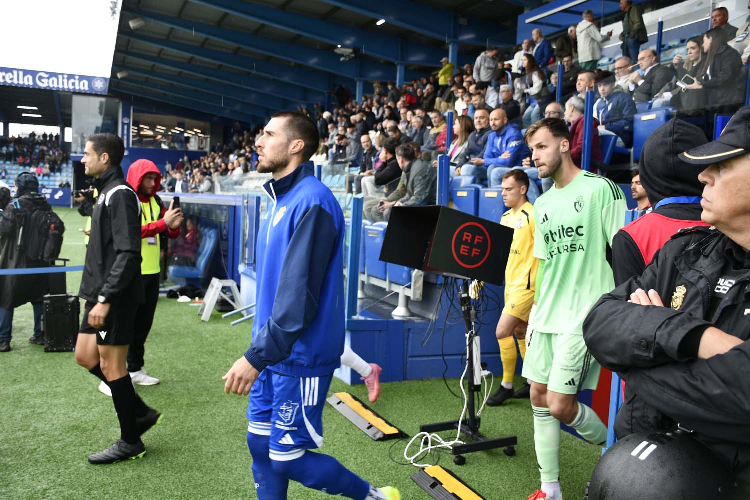 Inicio del partido Ponferradina vs Zamora (2) Inicio del partido Ponferradina vs Zamora (2)