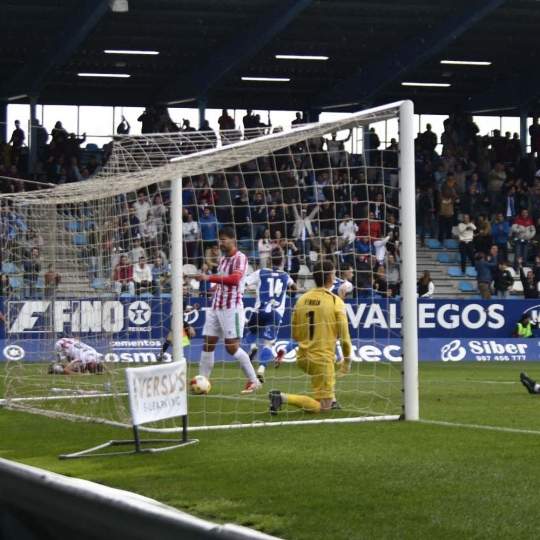 Gol de la Ponferradina vs Zamora (54)