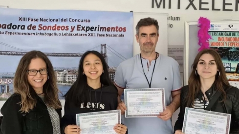 El IES Gil y Carrasco de Ponferrada recibe una mención especial en el Congreso Mundial de Estadística en La Haya