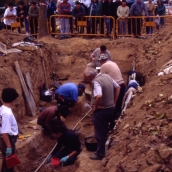 Exhumación en Priaranza del Bierzo en el año 2000