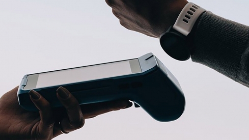 La caída de Redsys deja sin servicio a datáfonos y cajeros en varias comunidades