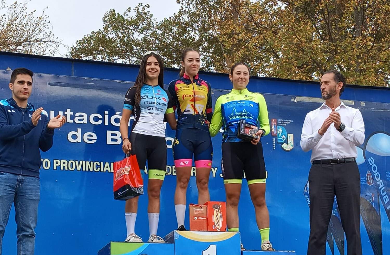 Brillante participación de las ciclistas bercianas en las pruebas de ciclocross en Burgos