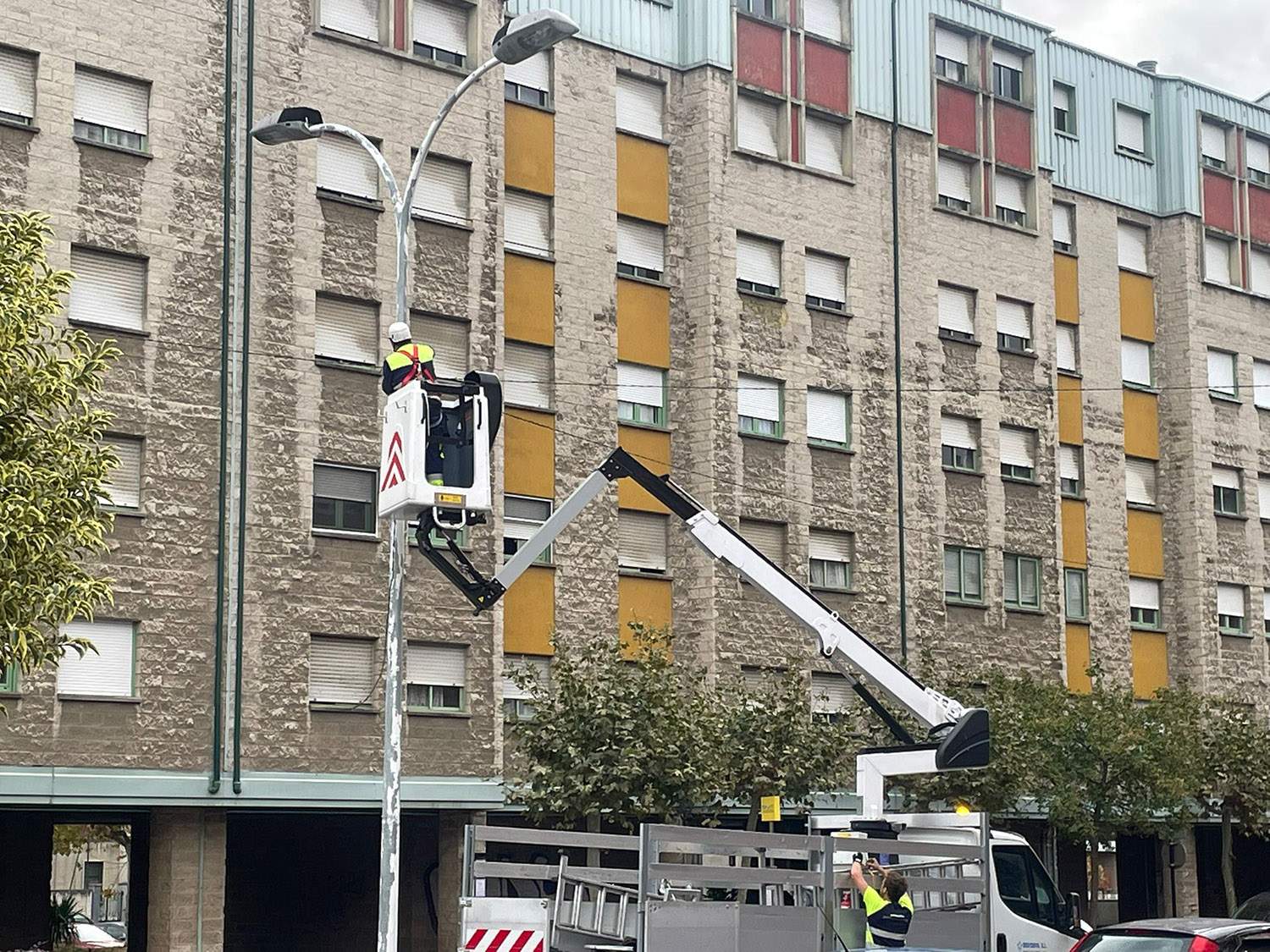 Instalación de luces de navidad en Ponferrada 2