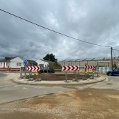 Obras en la rotonda de acceso a Toral de Merayo Obras en la rotonda de acceso a Toral de Merayo