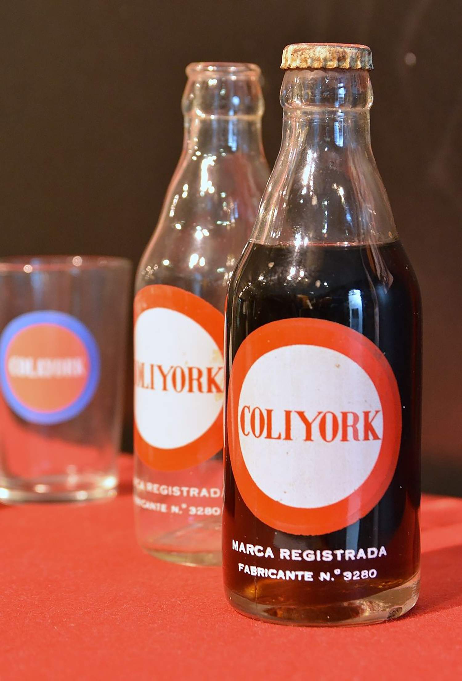 Botellas de Coli York