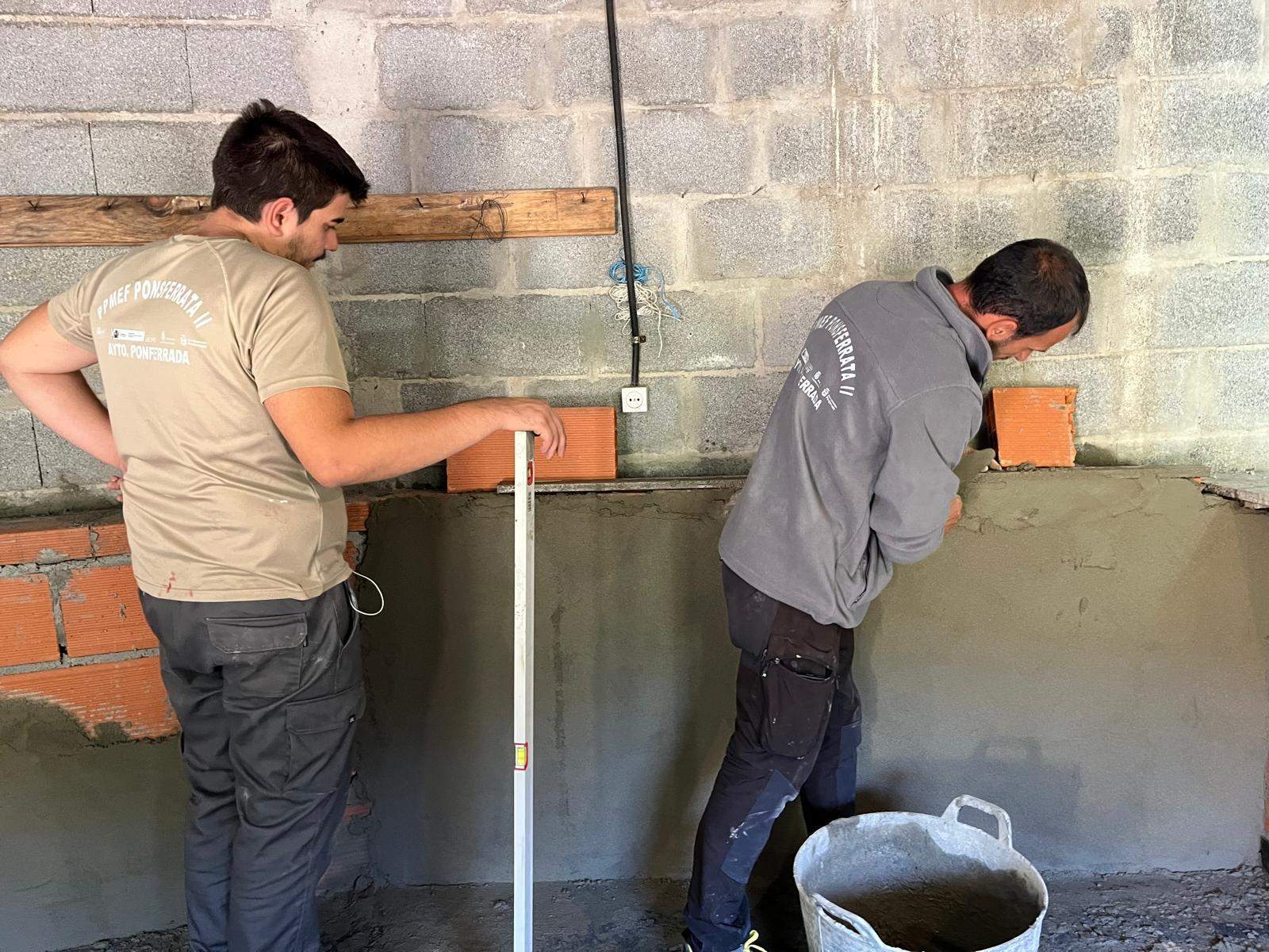 Obras de adecuación del local de la Junta Vecinal de Montes de Valdueza(2)