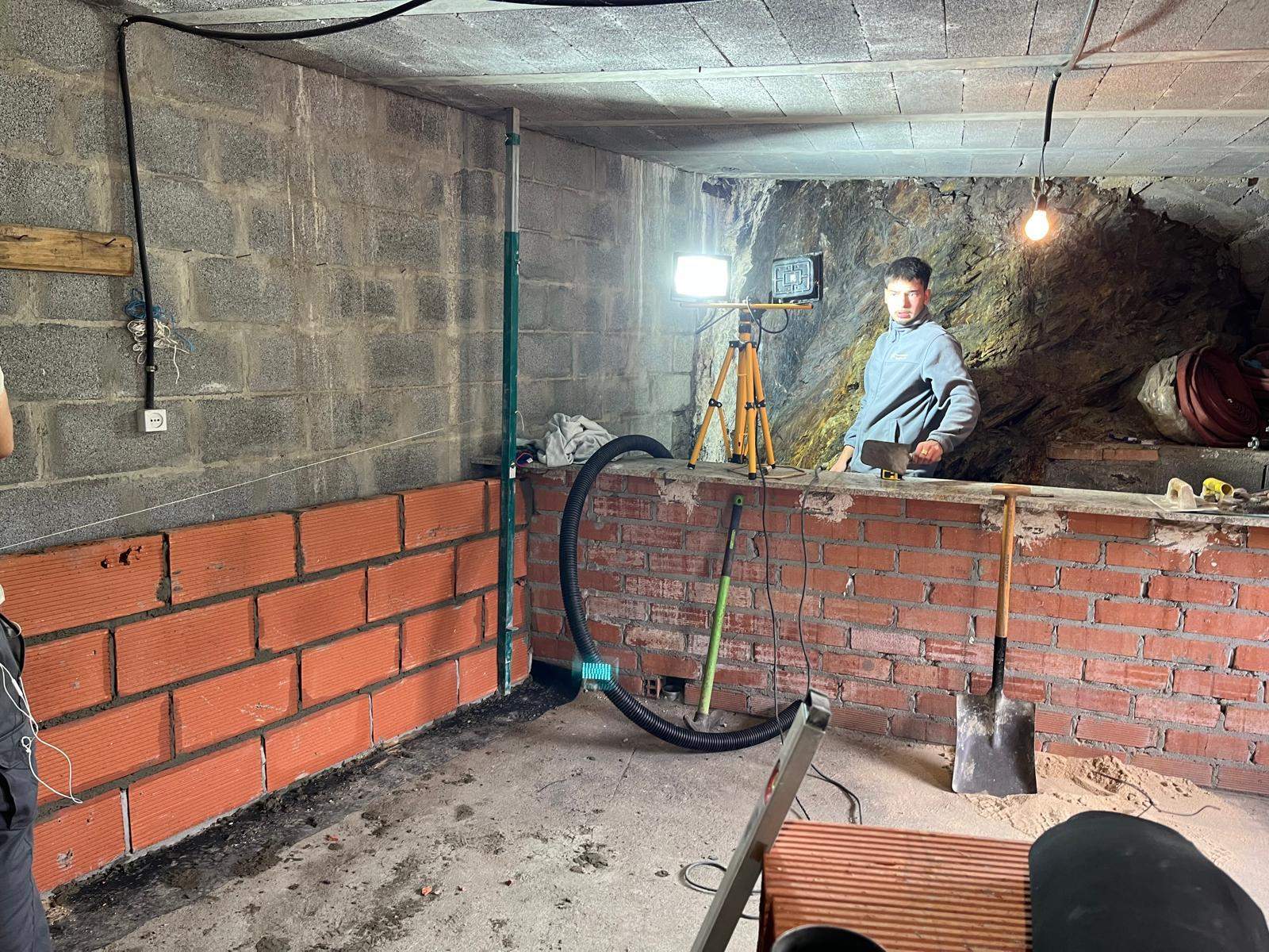 Obras de adecuación del local de la Junta Vecinal de Montes de Valdueza(6)