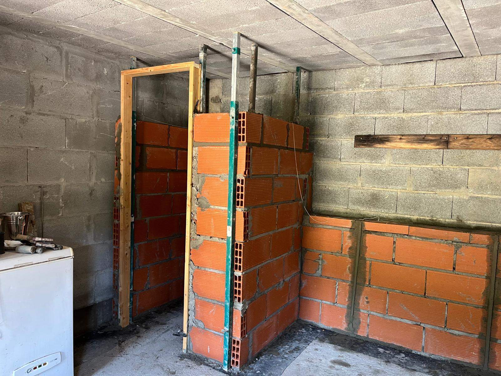 Obras de adecuación del local de la Junta Vecinal de Montes de Valdueza(7)