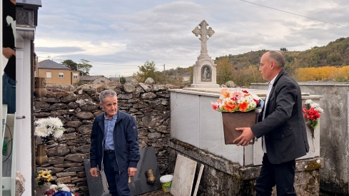 Los restos del berciano Jesús Guerrero, asesinado por las tropas franquistas en 1938, ya descansan en el cementerio de Horta (Corullón)