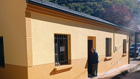 Rehabilitación de las escuelas de Valdefrancos (Ponferrada) (2)
