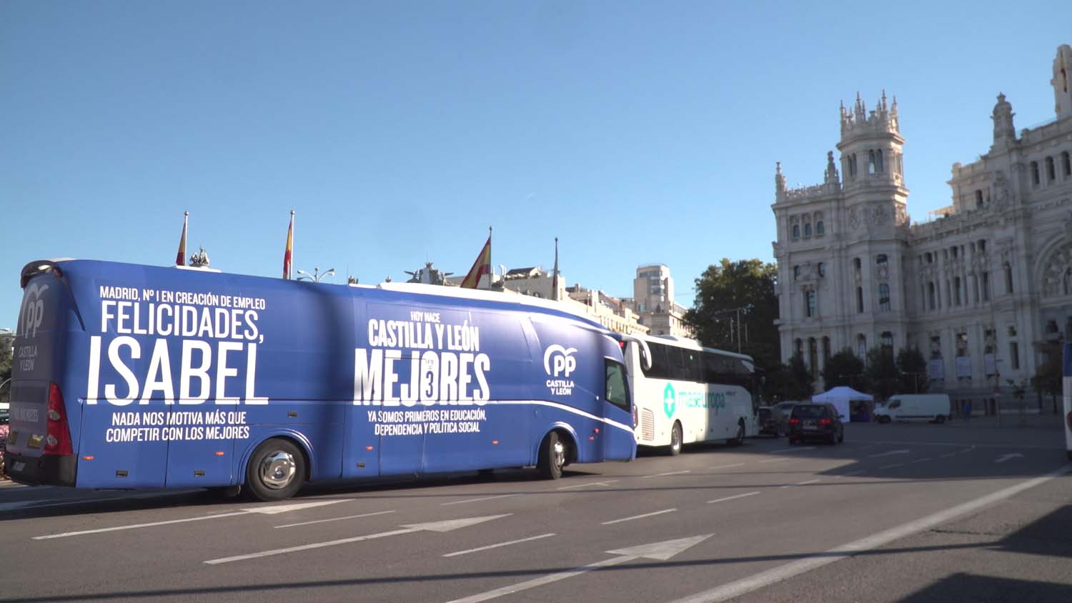 Castilla y Leon entre las 3 mejores. Autobús del PPCyL por Madrid (3) Castilla y Leon entre las 3 mejores. Autobús del PPCyL por Madrid (3)