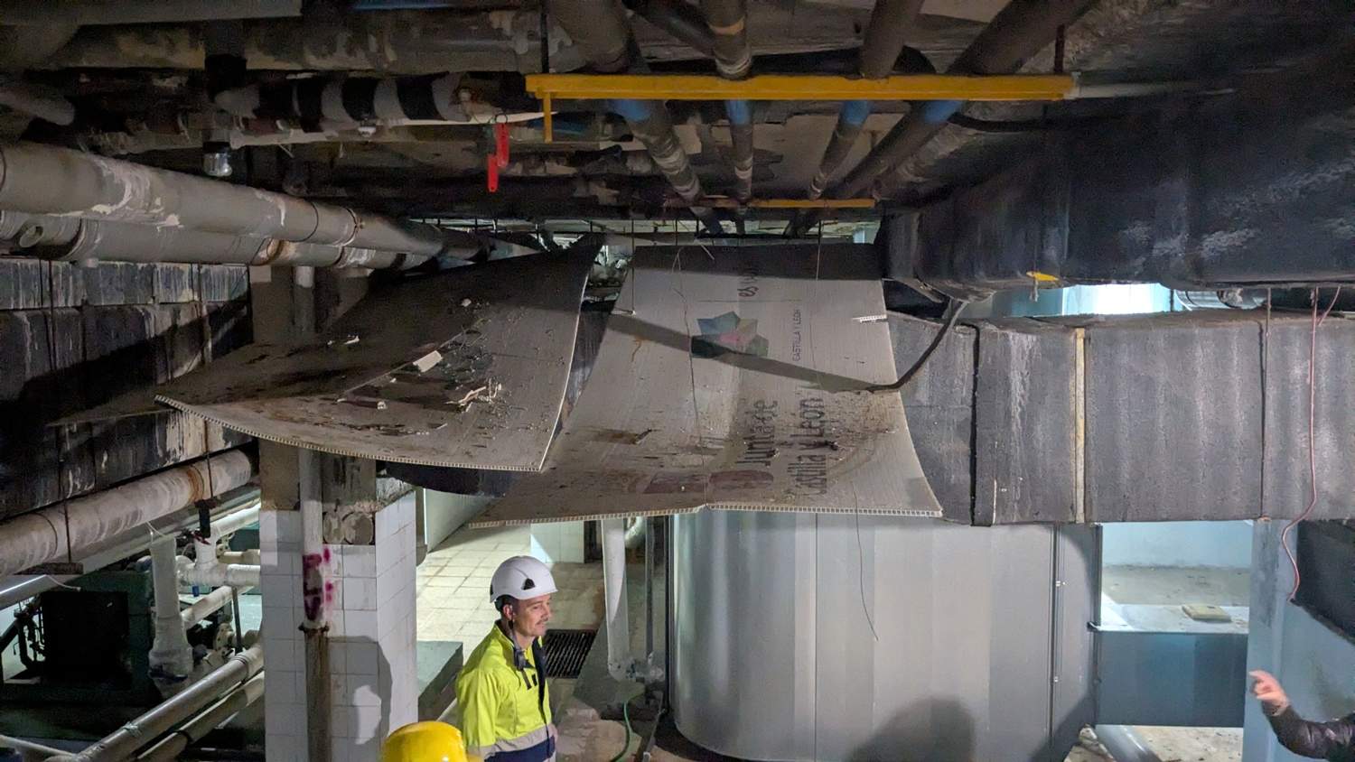 Estado de las piscinas Lydia Valentín (9)