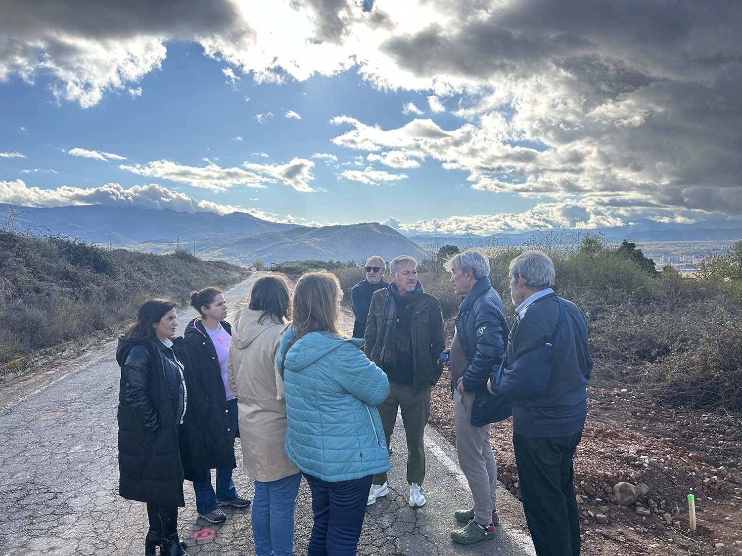 El PSOE denuncia la ocupación de fincas privadas en las obras del acceso a La Llanada desde Santo Tomás