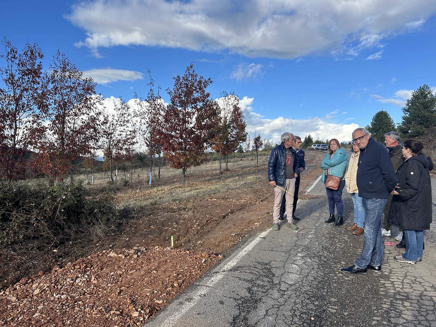 El PSOE de Ponferrada visitando las obras de La Llanada