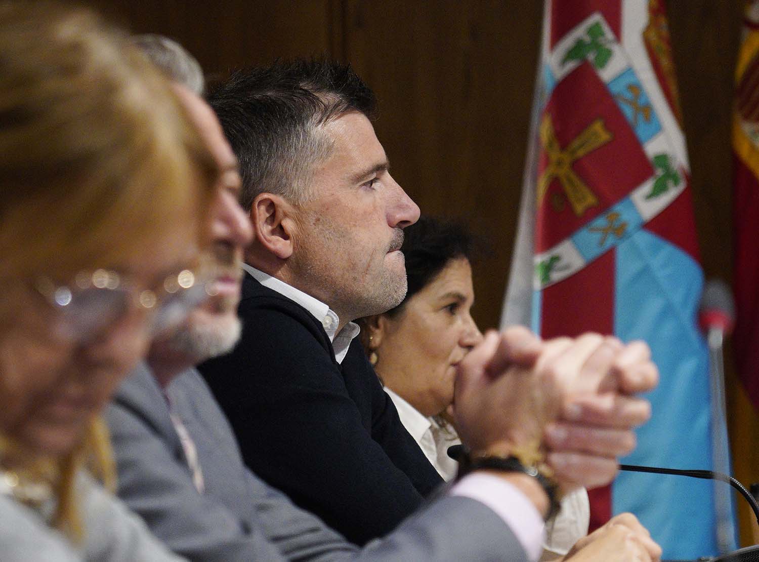 César Sánchez ICAL. Iván Castrillo (Koseki). Pleno del Ayuntamiento de Ponferrada en el que se ha rechazado ell proyecto para reconstruir las piscinas climatizadas del complejo Lydia Valentín de Ponferrada César Sánchez ICAL. Iván Castrillo (Koseki). Pleno del Ayuntamiento de Ponferrada en el que se ha rechazado ell proyecto para reconstruir las piscinas climatizadas del complejo Lydia Valentín de Ponferrada