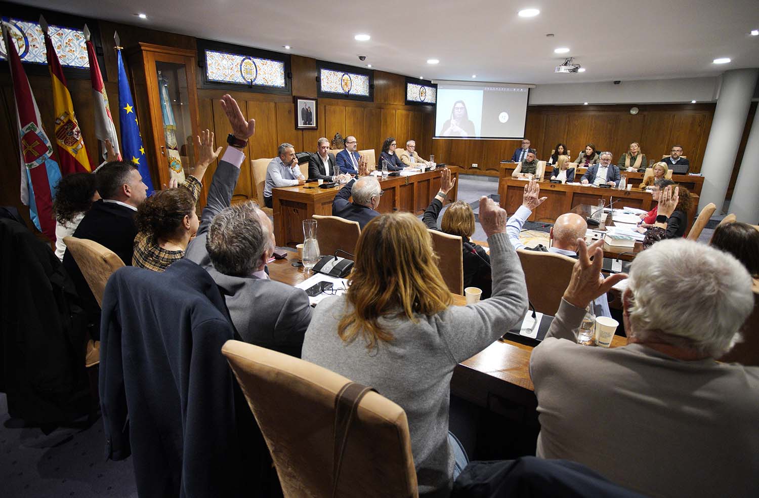 César Sánchez ICAL. Pleno del Ayuntamiento de Ponferrada en el que se ha rechazado ell proyecto para reconstruir las piscinas climatizadas del complejo Lydia Valentín de Ponferrada. César Sánchez ICAL. Pleno del Ayuntamiento de Ponferrada en el que se ha rechazado ell proyecto para reconstruir las piscinas climatizadas del complejo Lydia Valentín de Ponferrada.
