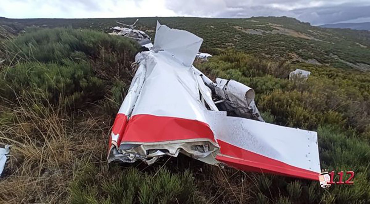 Localizada en la zona de Porto de Sanabria (Zamora) la avioneta desaparecida el pasado miércoles