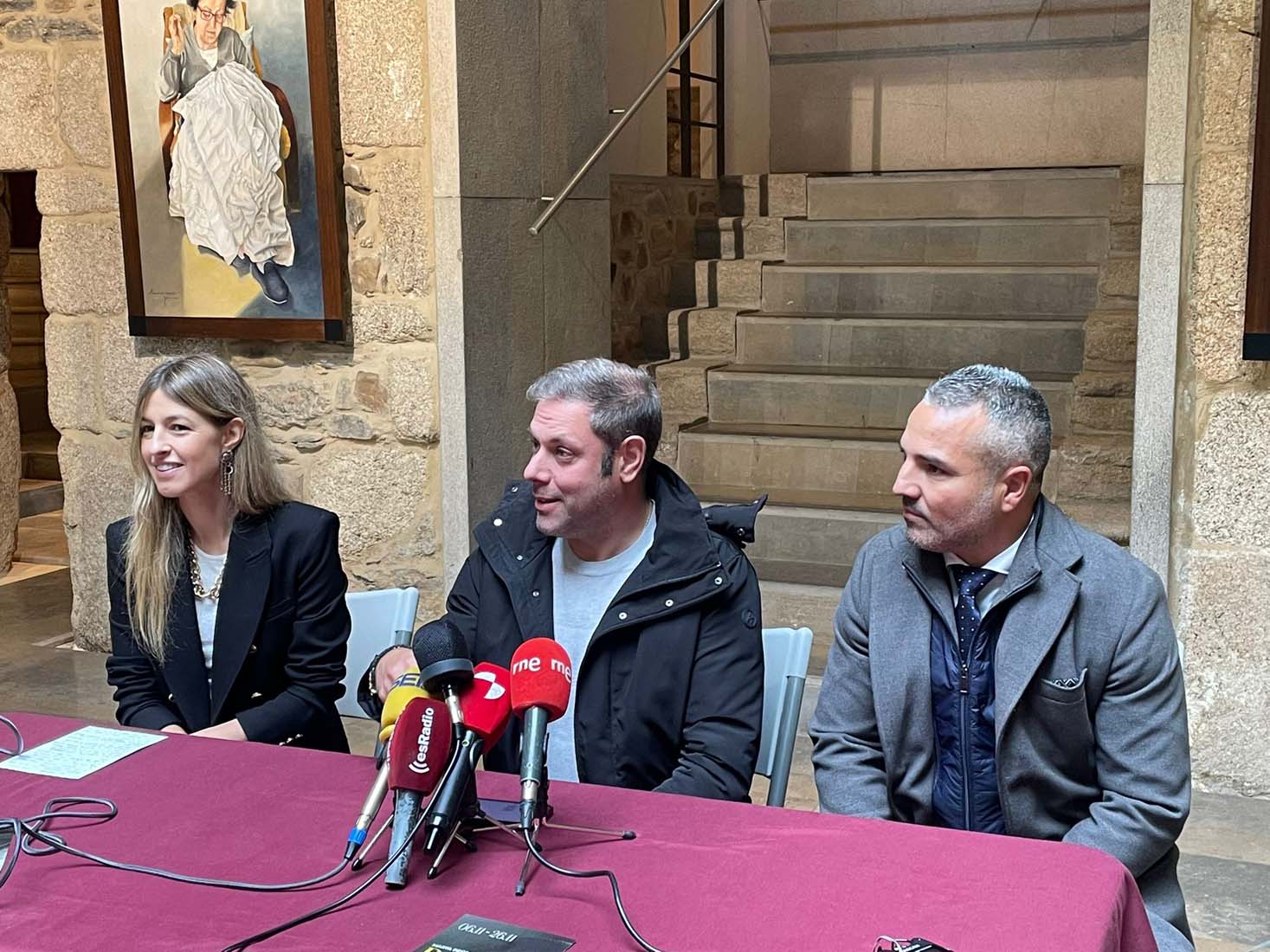 Inauguración de la exposición 'Backstage' (1)