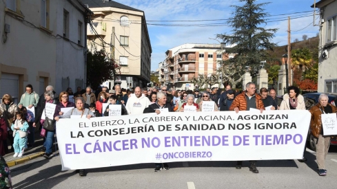 Manifestación por la sanidad del Bierzo en Bembibre (35) Manifestación por la sanidad del Bierzo en Bembibre (35)