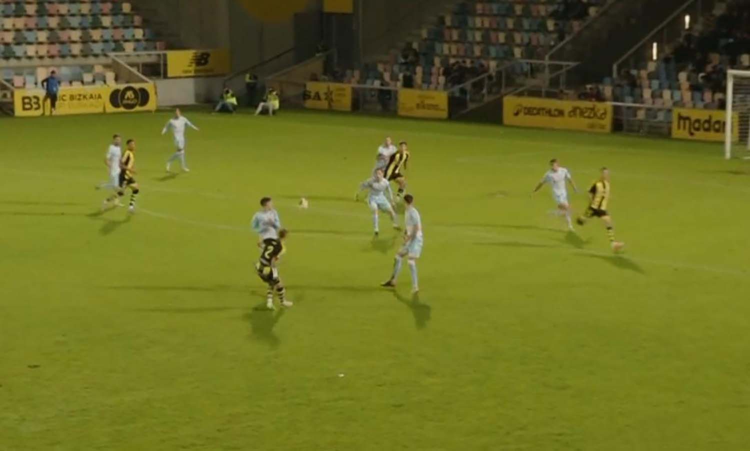 Barakaldo Ponferradina. 