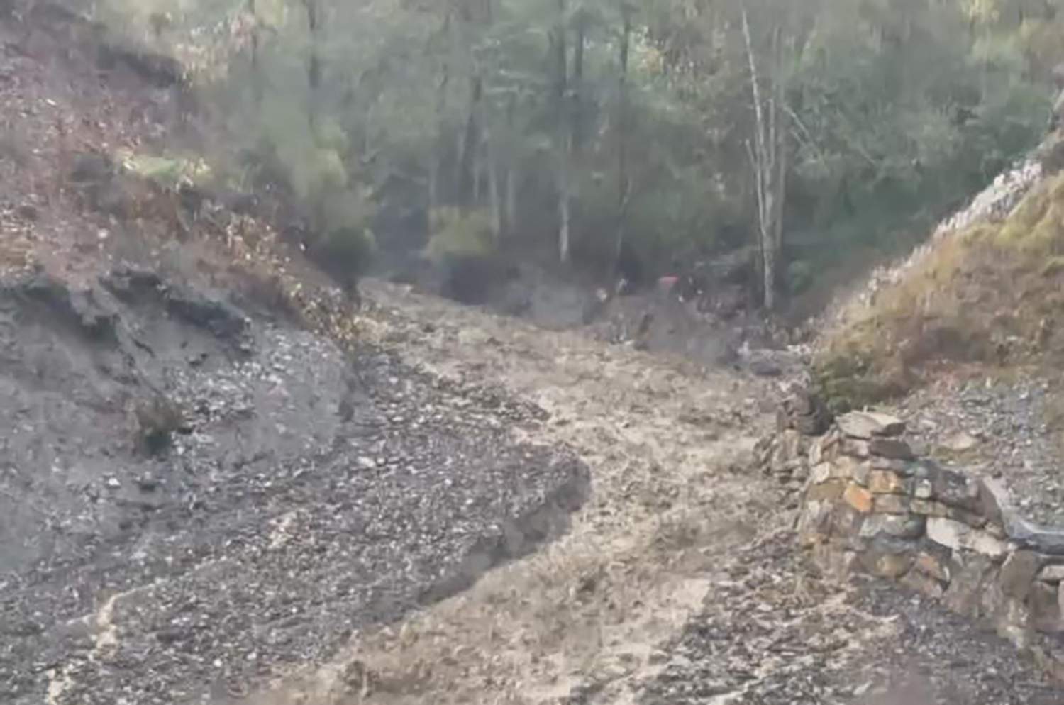 Derrumbe en Peñalba de Santiago 