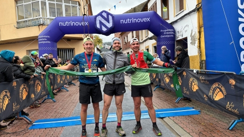 Podio masculino carrera reina 27 KM