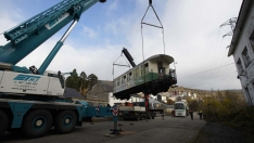 César Sánchez / ICAL . Recepción de los coches de pasajeros del tren turístico del Ponfeblino