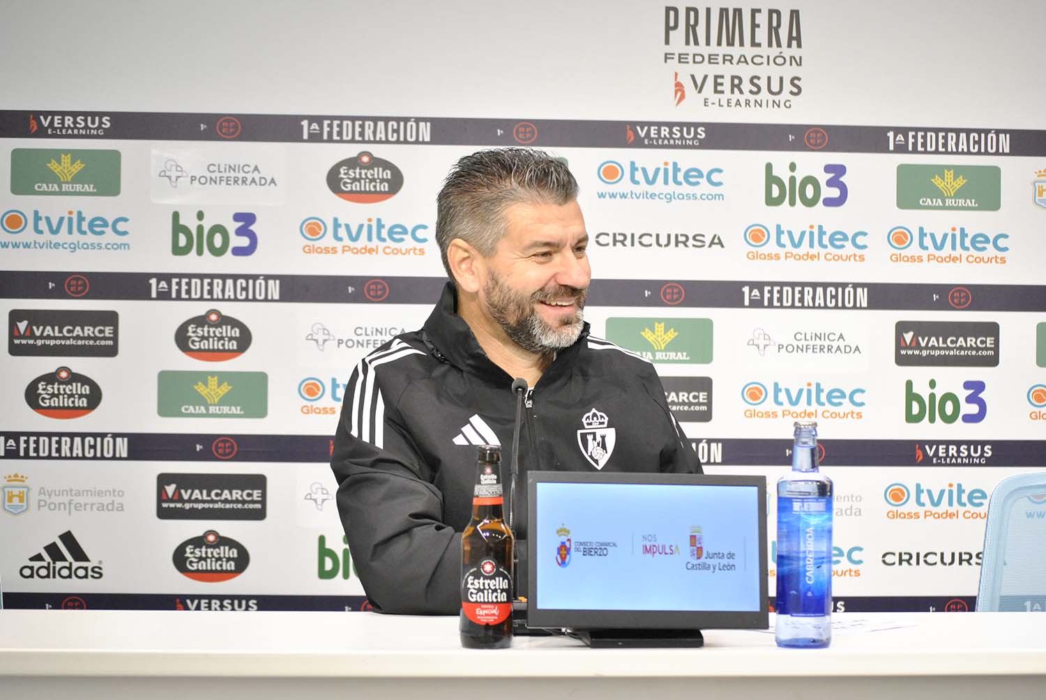 Fernando Estévez en rueda de prensa