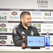 Fernando Estévez en rueda de prensa Fernando Estévez en rueda de prensa