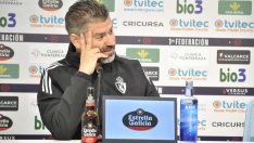 Estévez en sala de prensa