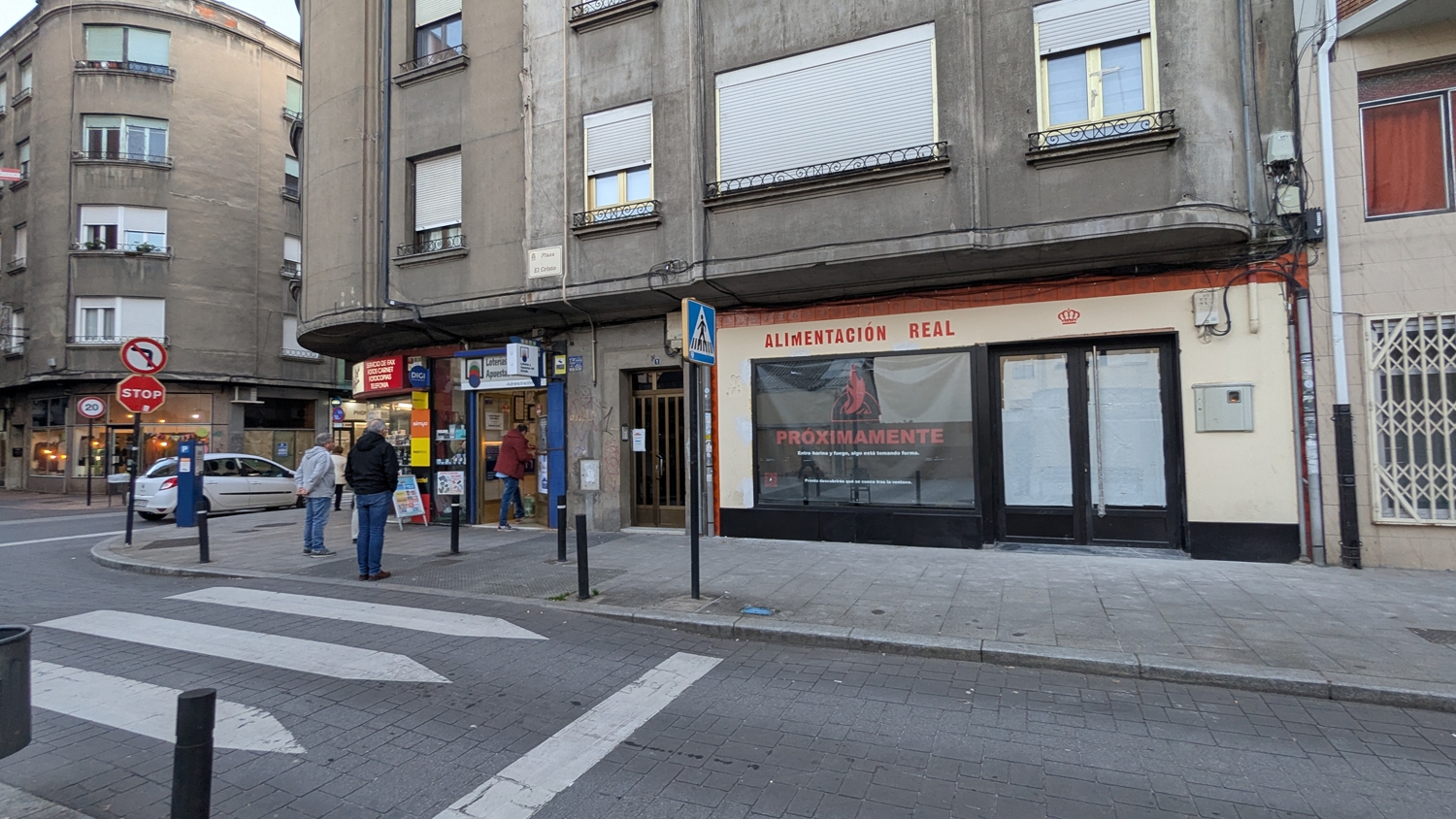 Próxima apertura de un nuevo restaurante italiano(3)