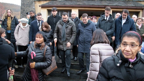 Peio García ICAL. Salida del funeral por el minero fallecido en el accidente de Cangas del Narcea (3) Peio García ICAL. Salida del funeral por el minero fallecido en el accidente de Cangas del Narcea (3)