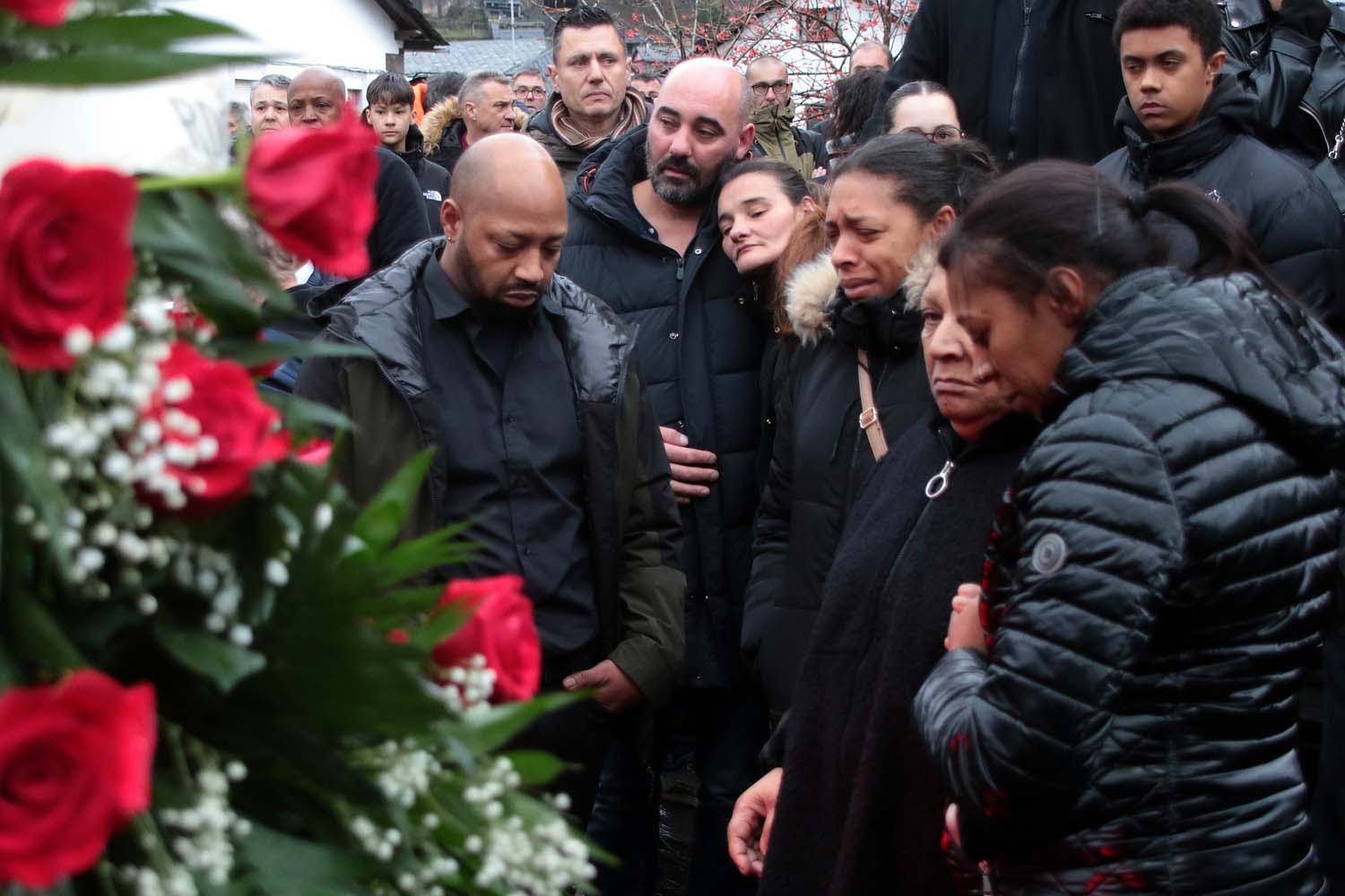 Peio García ICAL. Salida del funeral por el minero fallecido en el accidente de Cangas del Narcea (4)