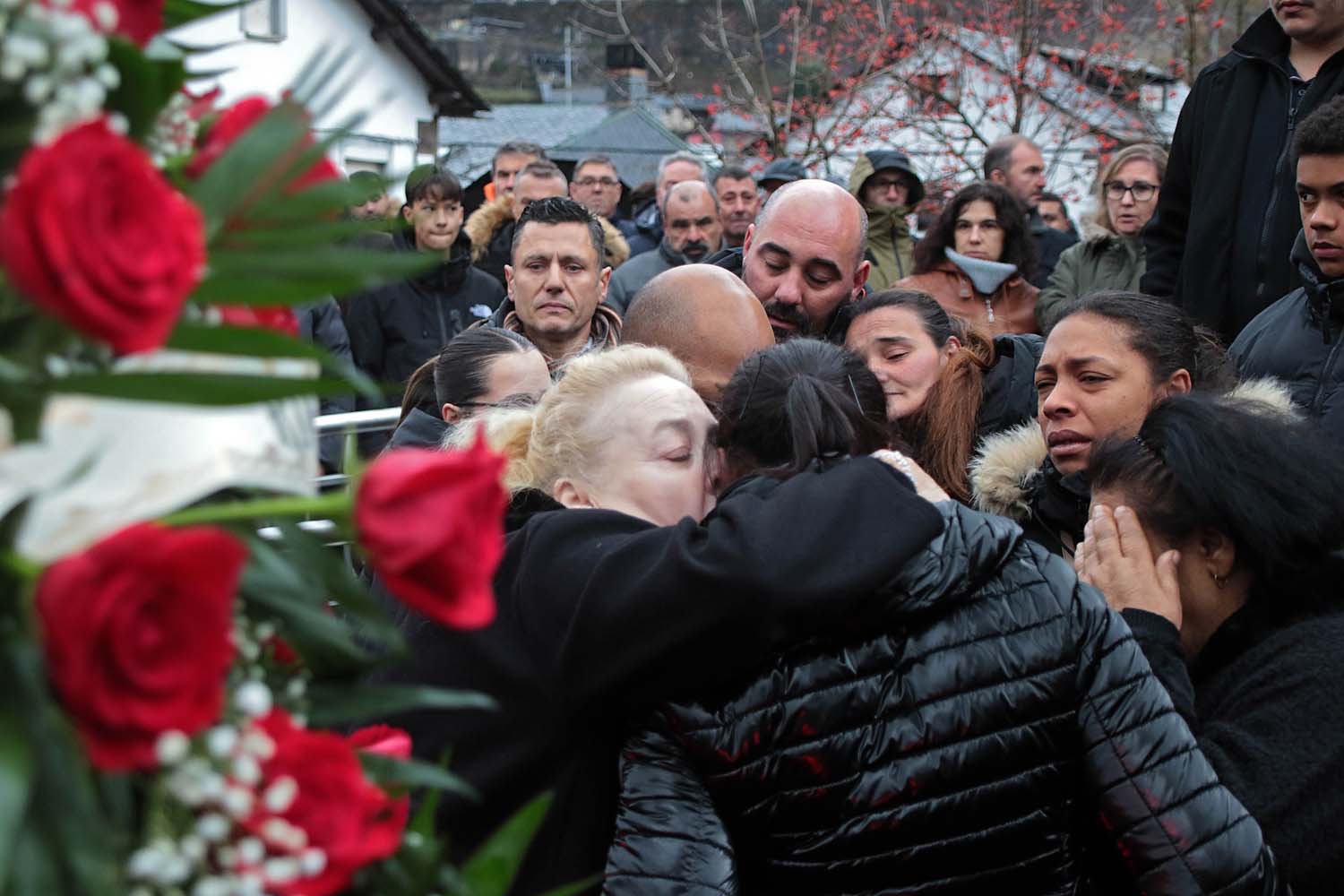 Peio García ICAL. Salida del funeral por el minero fallecido en el accidente de Cangas del Narcea (5) Peio García ICAL. Salida del funeral por el minero fallecido en el accidente de Cangas del Narcea (5)