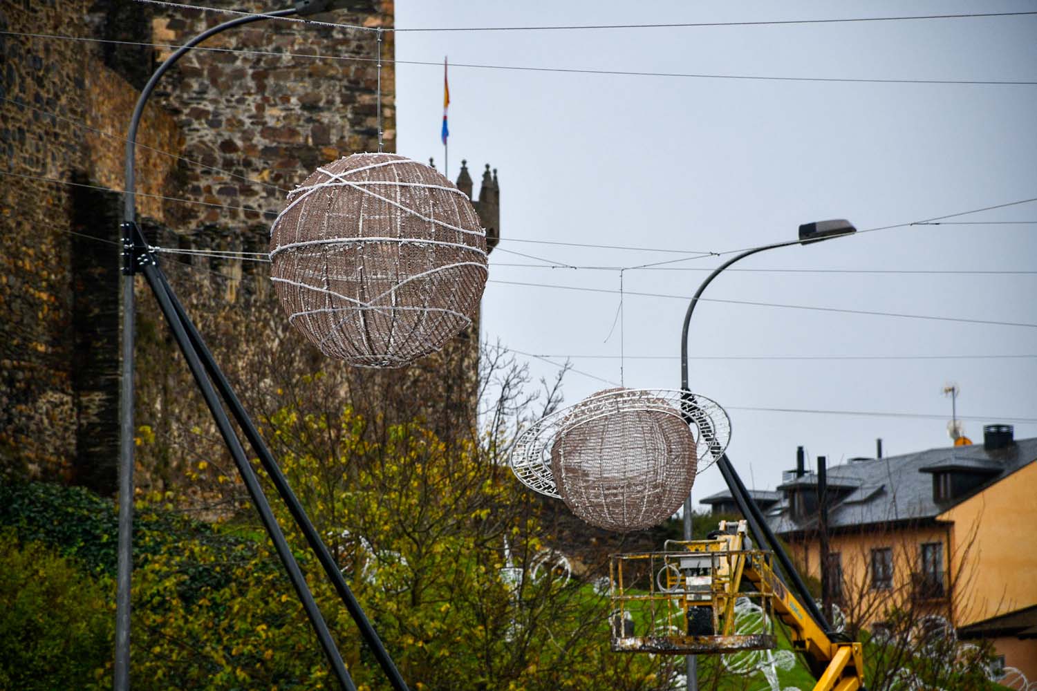 Sistema solar luces de Navidad Ponferrada (3)