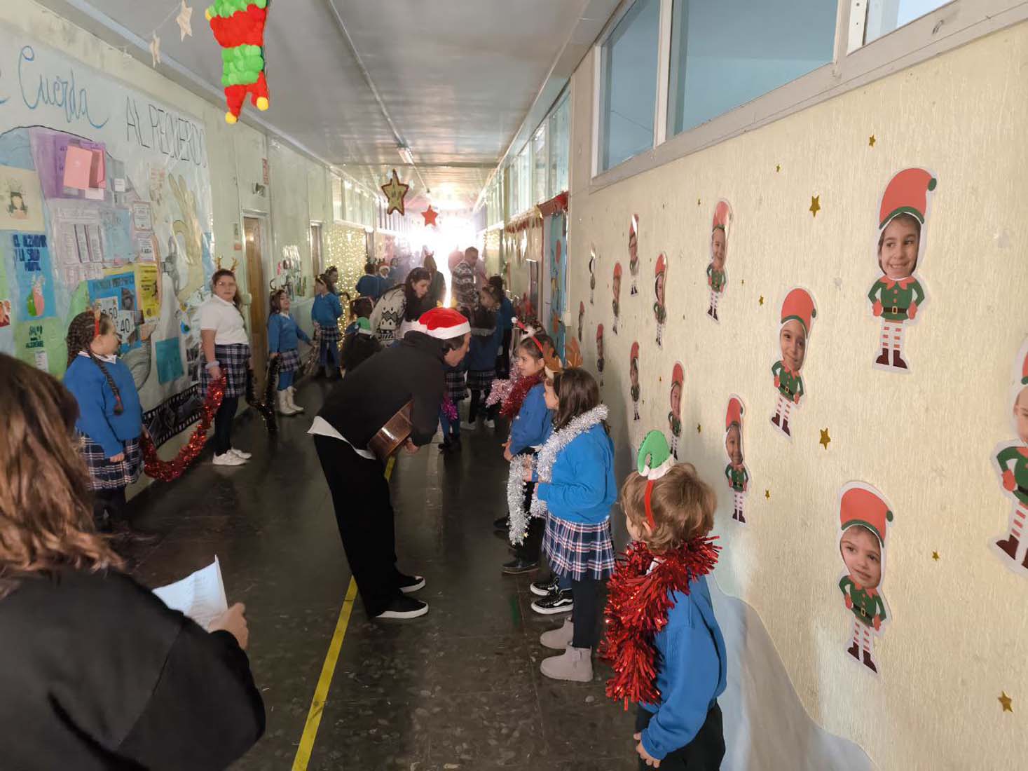 Rodaje del videoclip navideño de Óscar Quijano en el Colegio Virgen de la Peña (2)