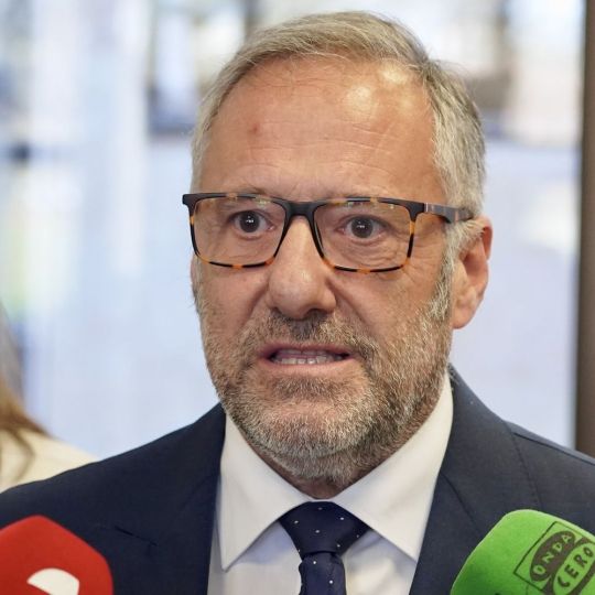 El presidente de las Cortes, Carlos Pollán en la presentación de la Cátedra de Parlamentarismo de la ULE | Campillo/ ICAL El presidente de las Cortes, Carlos Pollán en la presentación de la Cátedra de Parlamentarismo de la ULE | Campillo/ ICAL
