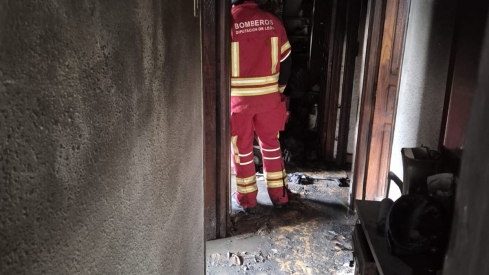 Incendio en Caboalles de Abajo