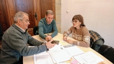 Reunión con alcaldesa pedánea Peñalba de Santiago  y representante empresa adjudicataria (1)